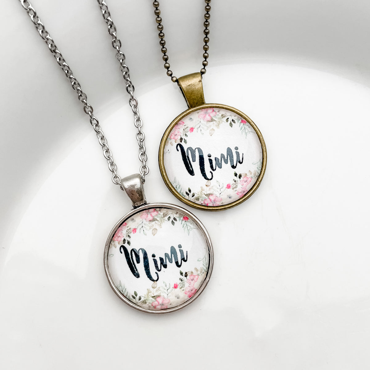 Personalized deals mimi necklace